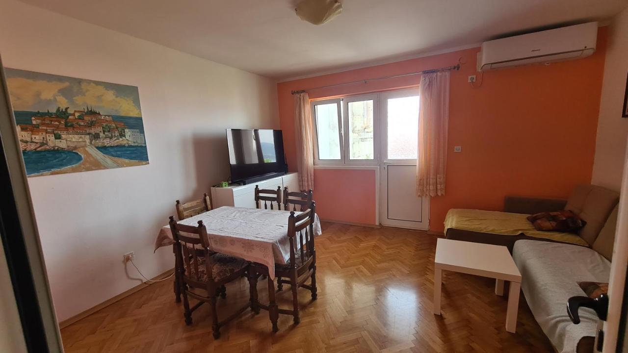 Apartments Vukovic Свети-Стефан Экстерьер фото