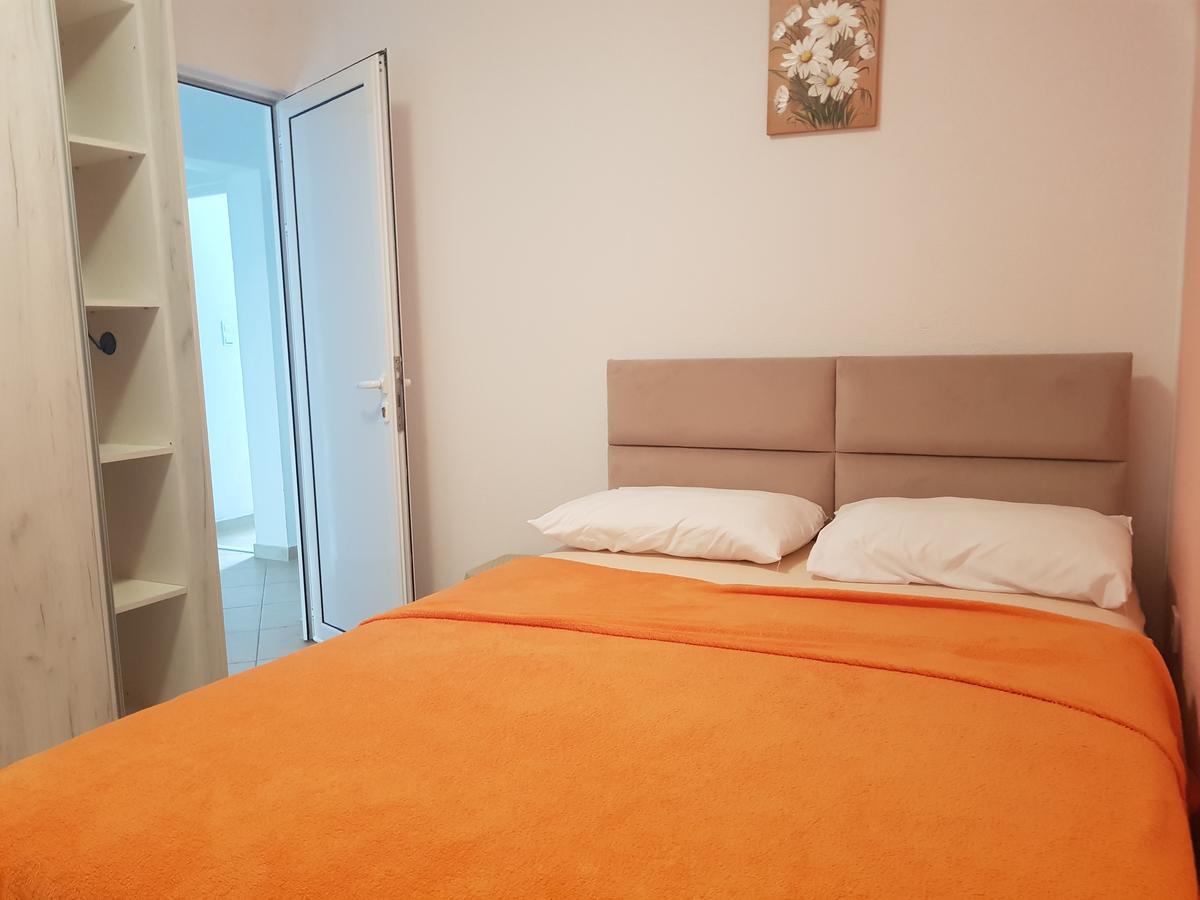 Apartments Vukovic Свети-Стефан Экстерьер фото